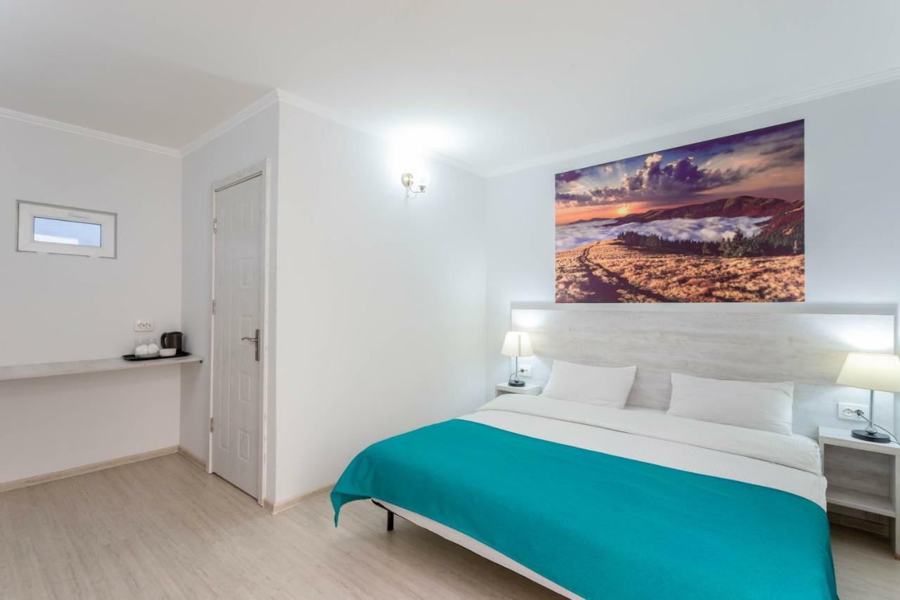 Hotel Tato Tbiliszi Kültér fotó