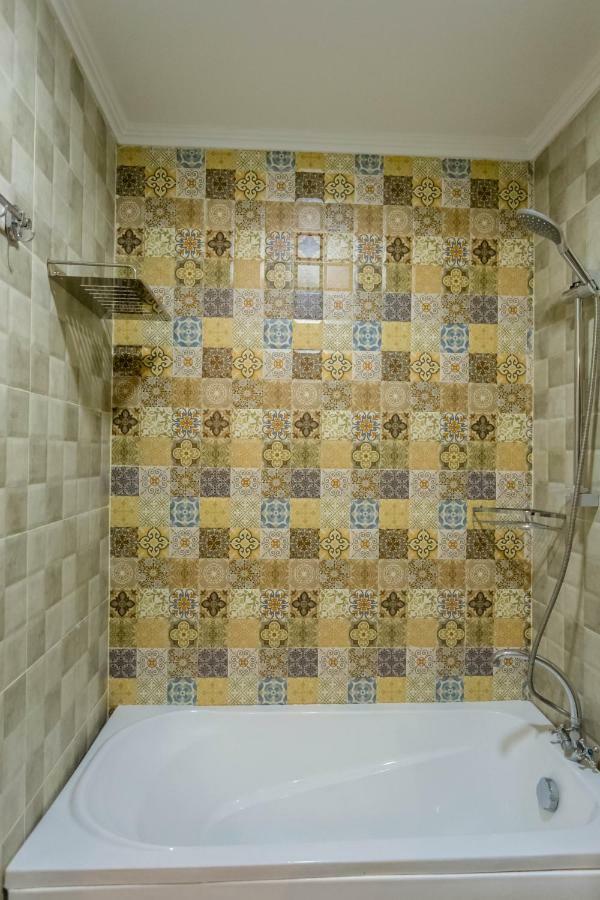 Hotel Tato Tbiliszi Kültér fotó